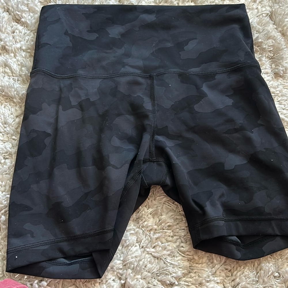 Lulu camo wunder under spandex